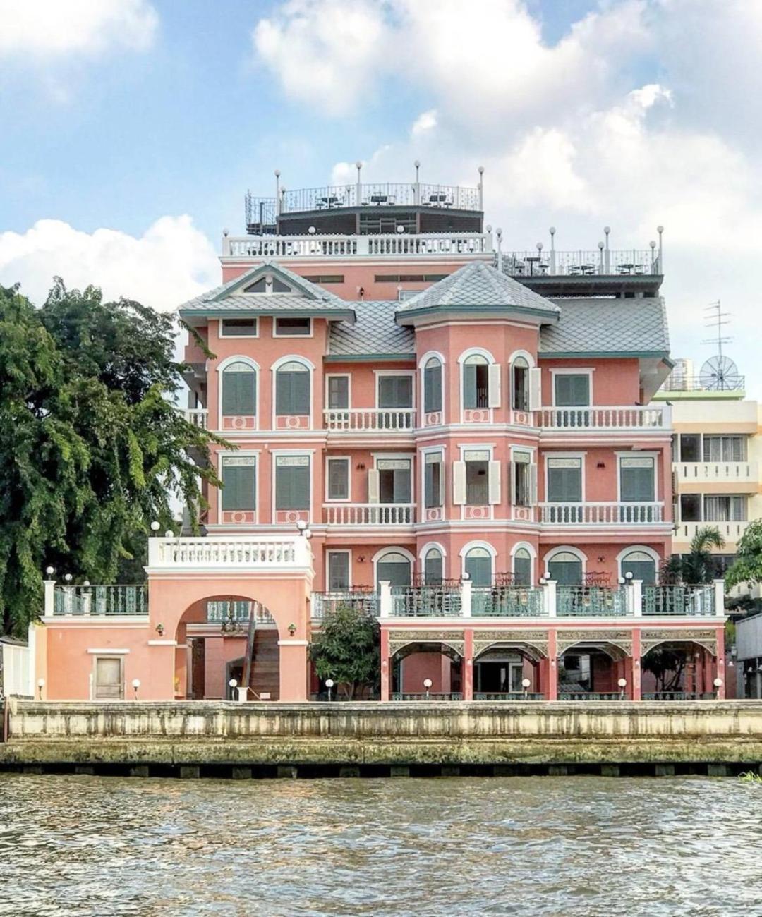 Hiranyakul House Hotel Bangkok Exterior photo