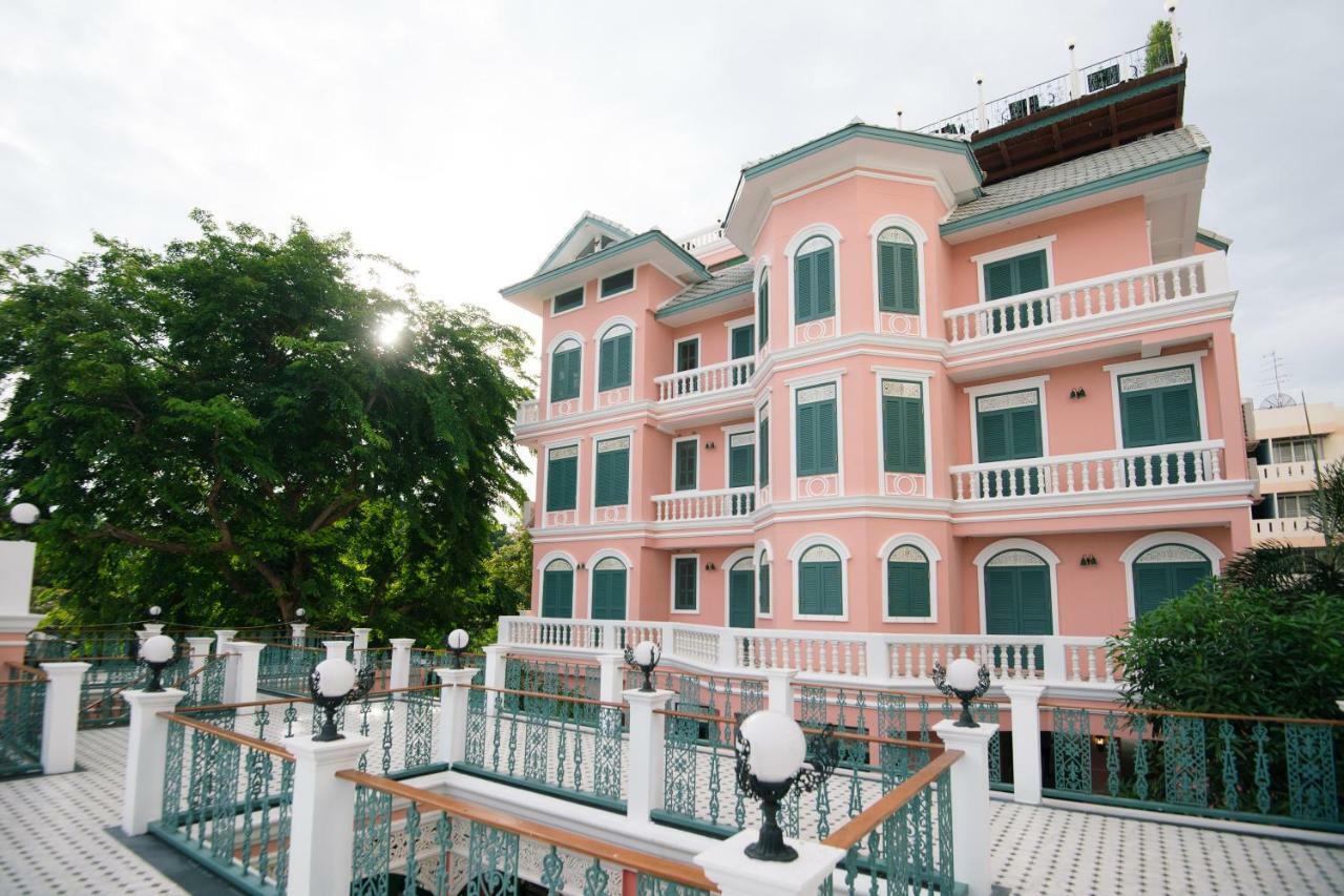 Hiranyakul House Hotel Bangkok Exterior photo